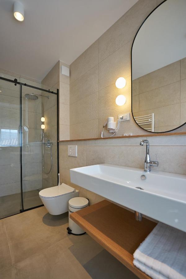 Dolcemente Garni Hotel Superior Изола Екстериор снимка