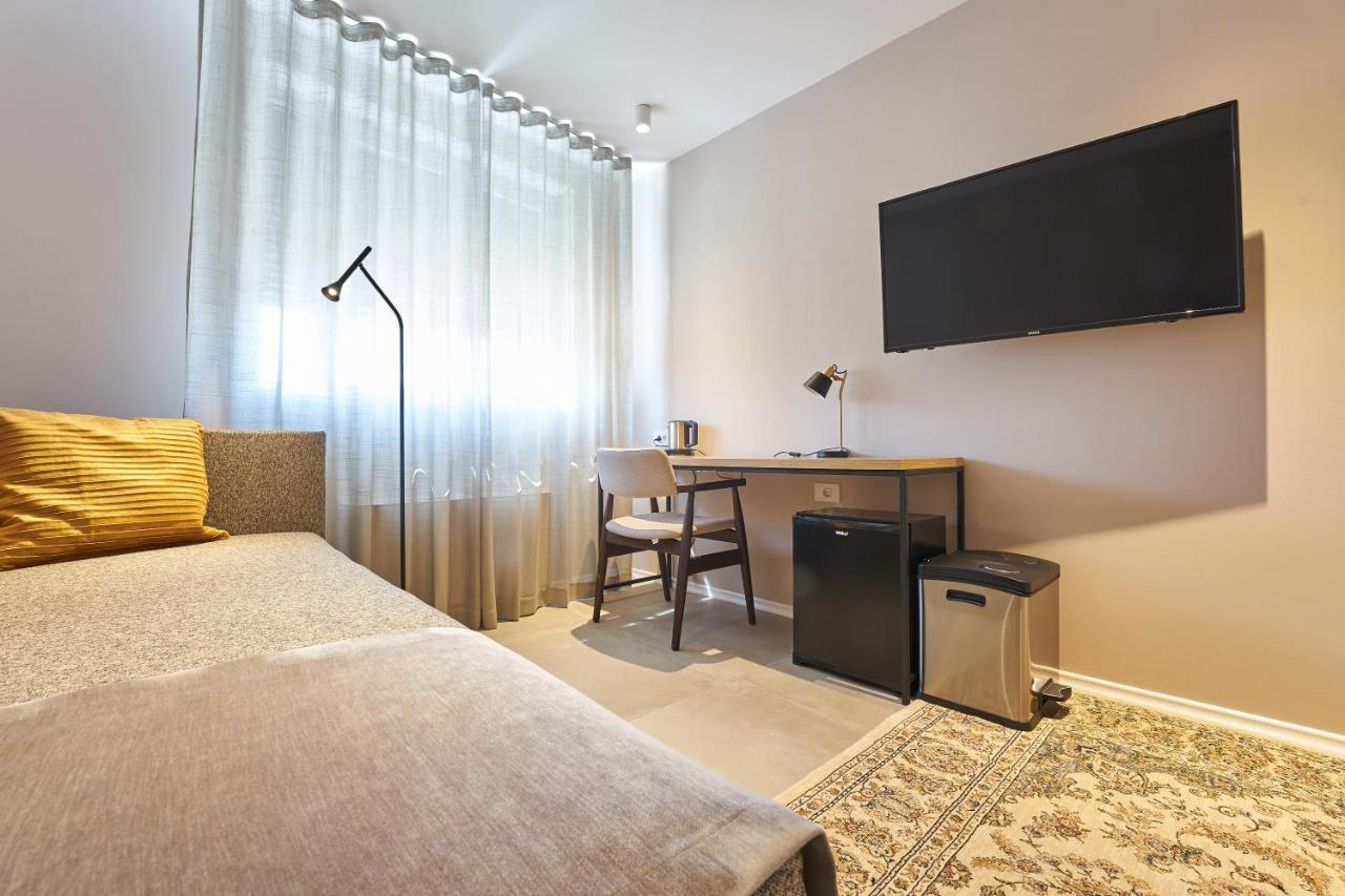 Dolcemente Garni Hotel Superior Изола Екстериор снимка